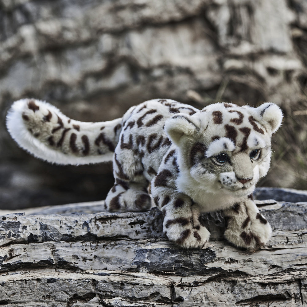 IN SEASON: Limited Time Snow Leopard Plush Cute Simulation Toy Doll